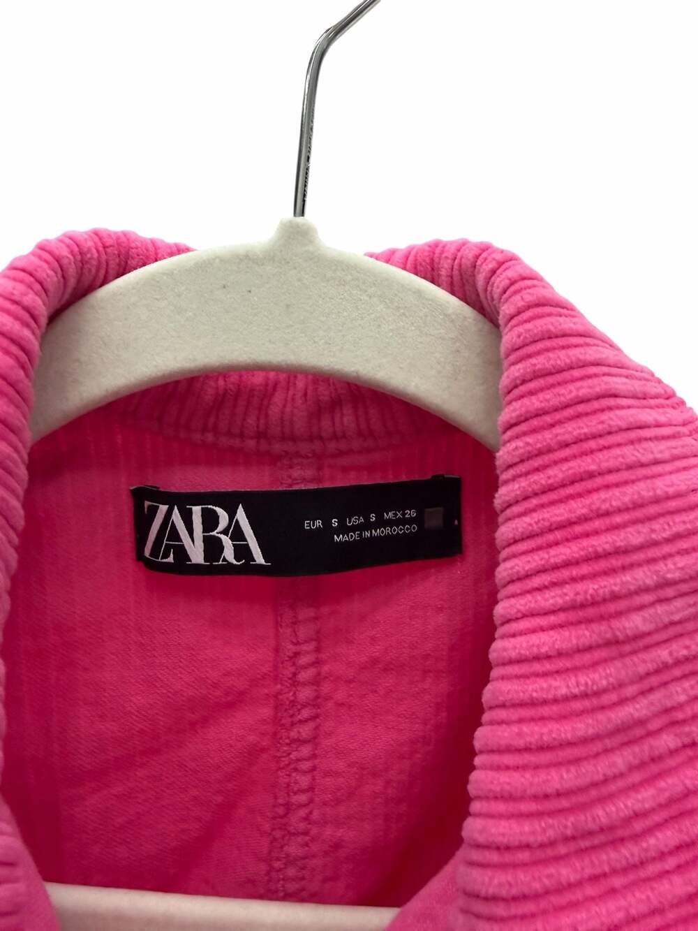 ZARA Hot Pink Cropped Corduroy Oversized Button Down Shacket - Picture 3 of 3